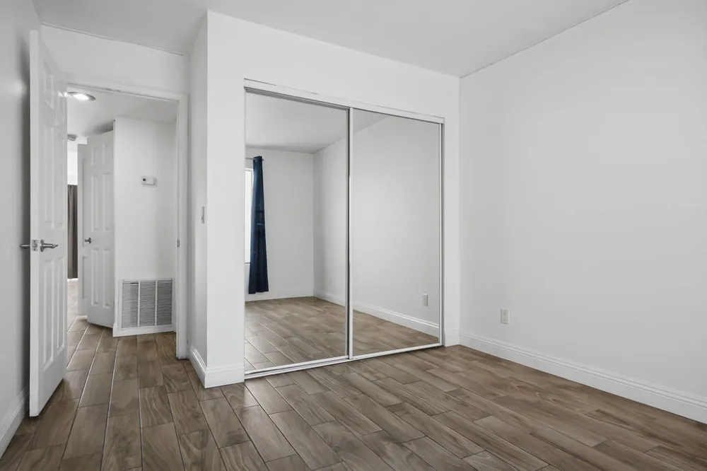7200 Pirates Cove Road #1039 Las Vegas, NV 89145