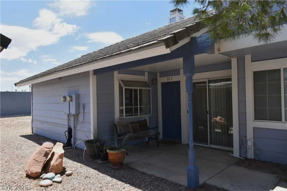 5851 Medallion Drive #101 Las Vegas, NV 89122