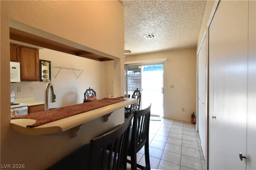 5851 Medallion Drive #101 Las Vegas, NV 89122