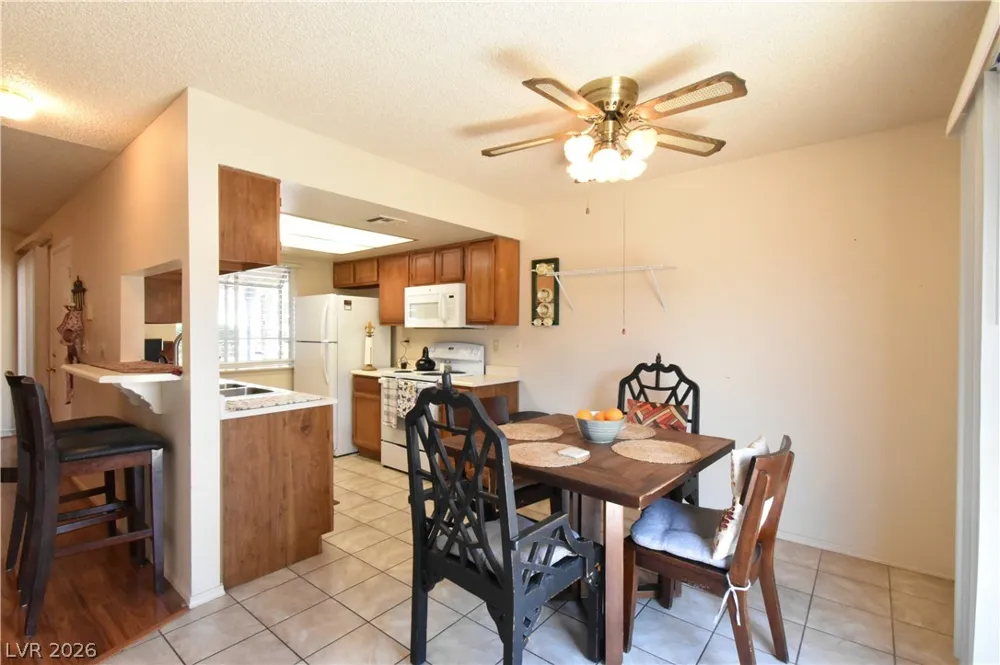 5851 Medallion Drive #101 Las Vegas, NV 89122