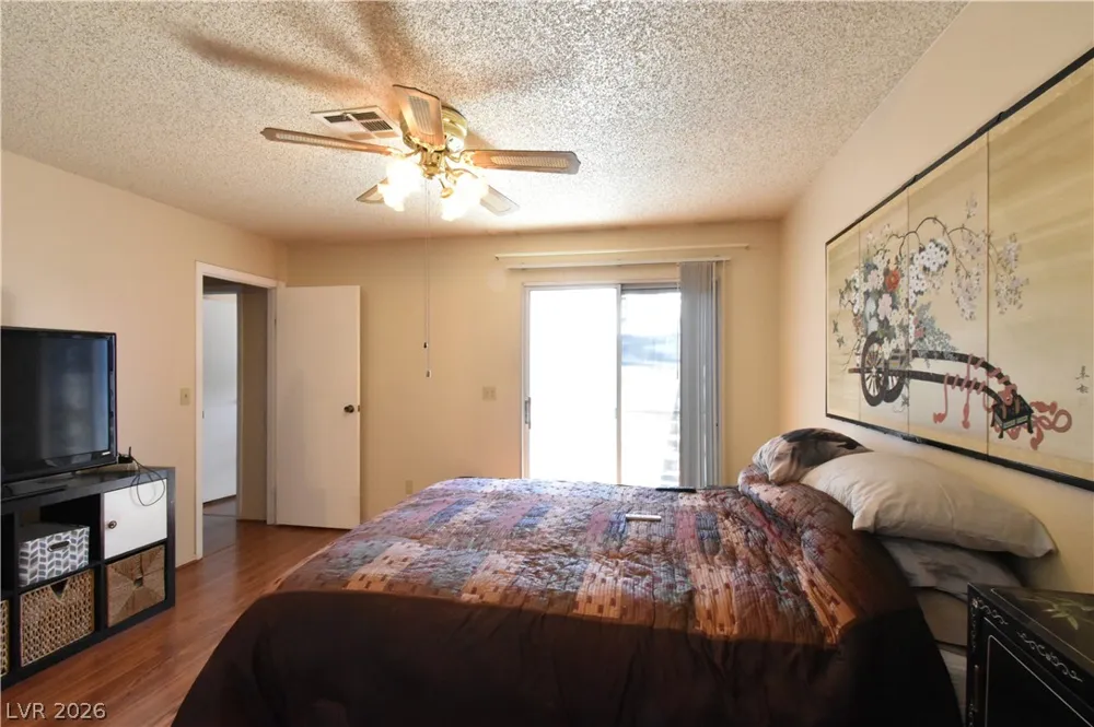 5851 Medallion Drive #101 Las Vegas, NV 89122