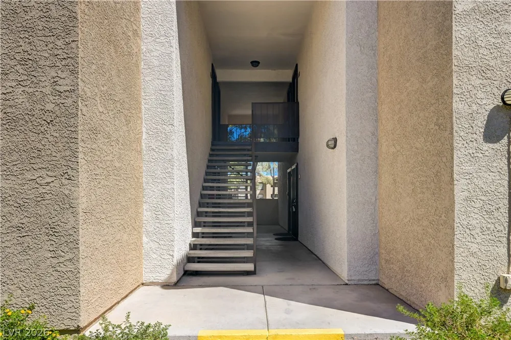 2451 Rainbow Boulevard #2051 Las Vegas, NV 89108