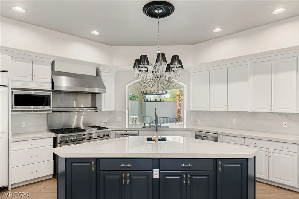 2272 Coral Ridge Avenue Henderson, NV 89052