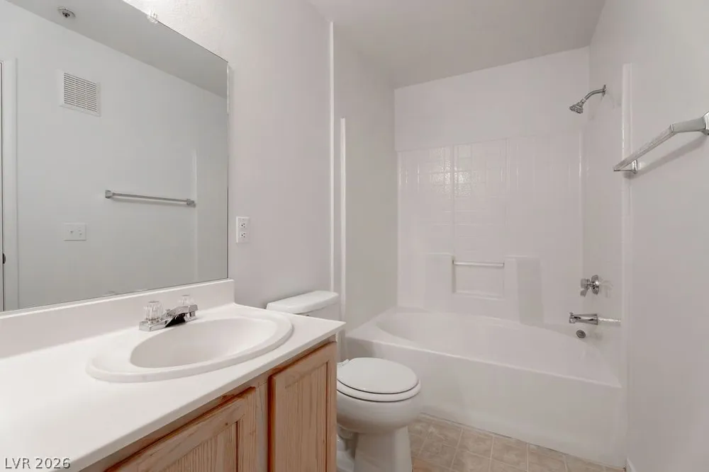 4955 Lindell Road #218 Las Vegas, NV 89118