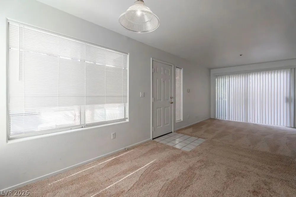 4955 Lindell Road #218 Las Vegas, NV 89118