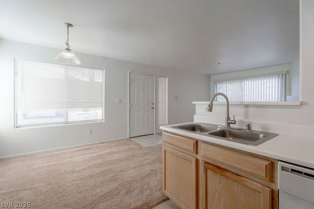 4955 Lindell Road #218 Las Vegas, NV 89118