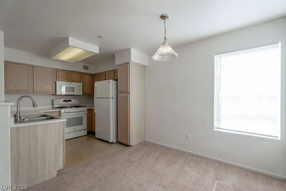 4955 Lindell Road #218 Las Vegas, NV 89118