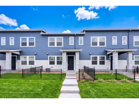 2833 Bear Springs Circle