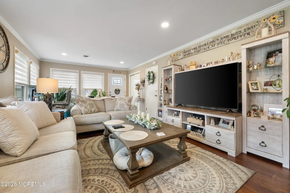 334 Curacao Street Toms River, NJ 08757