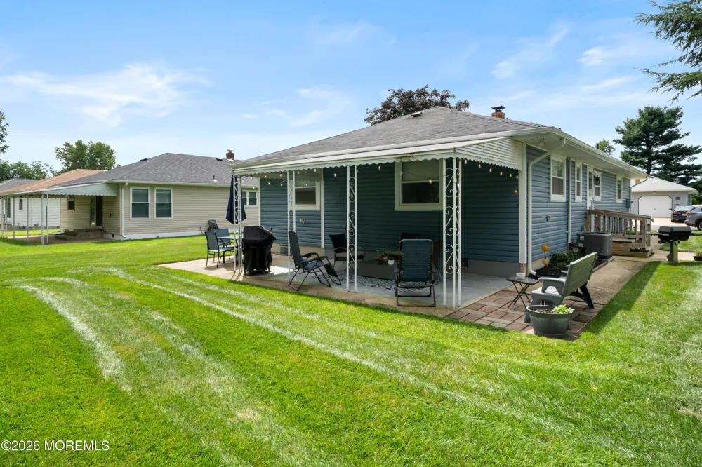 334 Curacao Street Toms River, NJ 08757