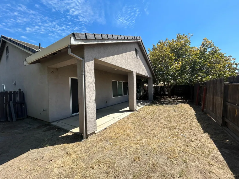 2691 Granite Atwater, CA 95301