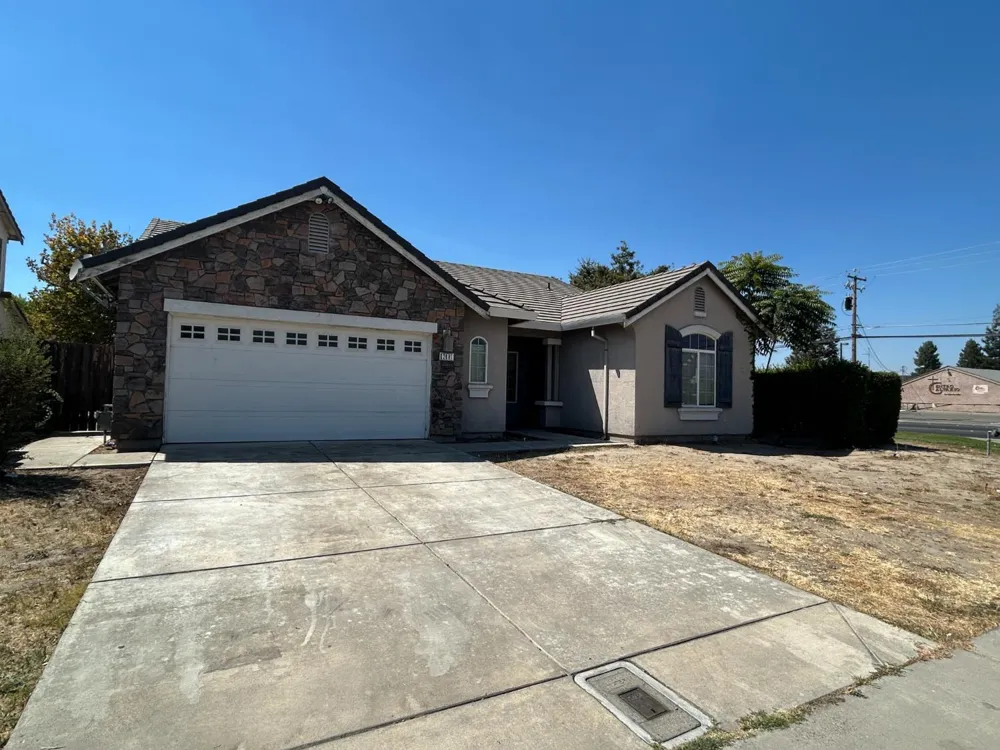 2691 Granite Atwater, CA 95301