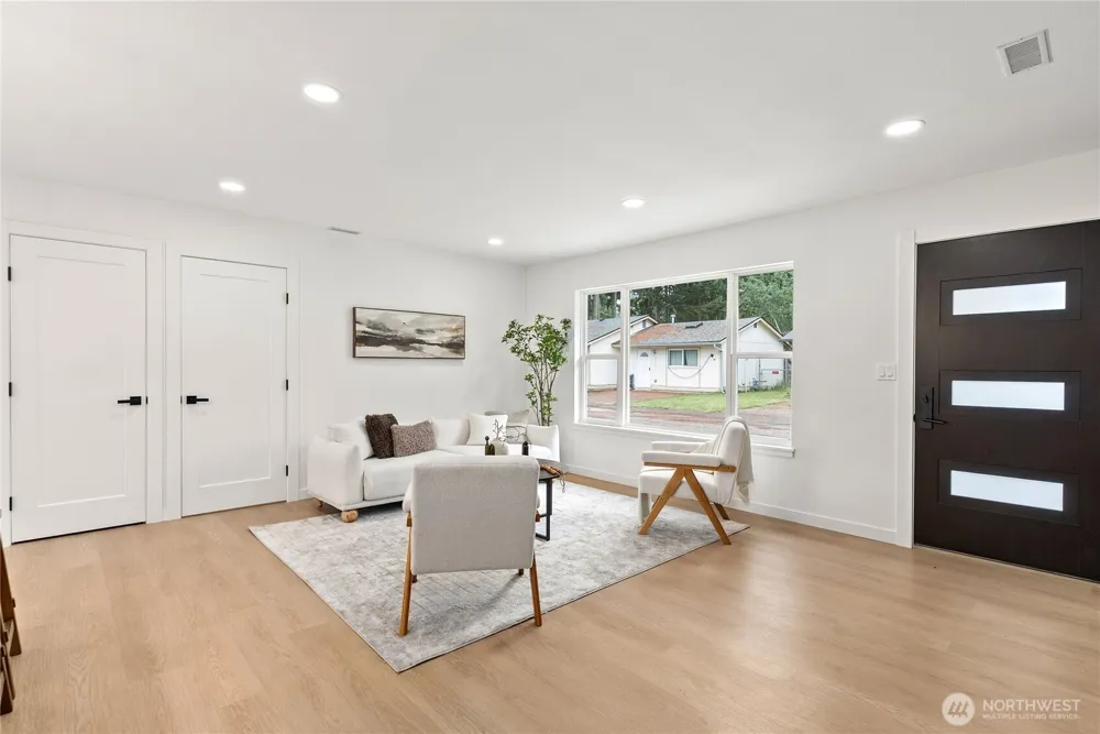 19443 SE 267th Street Covington, WA 98042