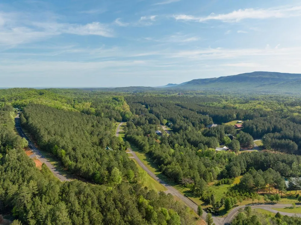 123 Cherokee Ridge Drive Ocoee, TN 37361