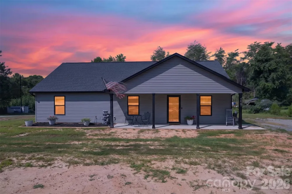 4807 Stratford Lane #26 Denver, NC 28037