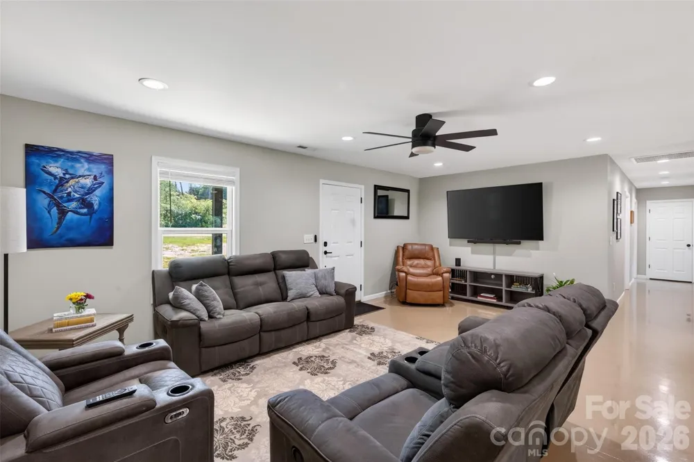 4807 Stratford Lane #26 Denver, NC 28037
