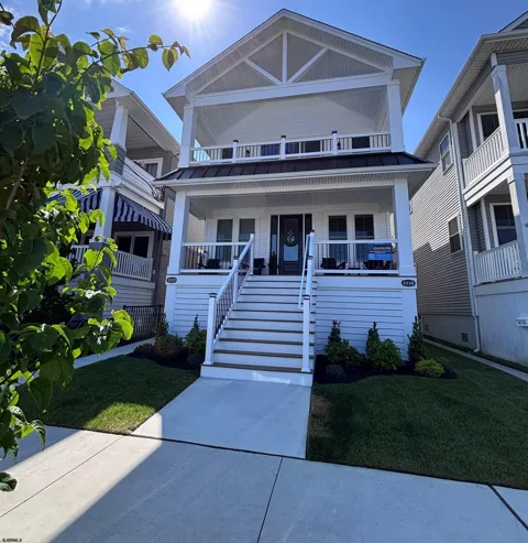 1117 West Ave