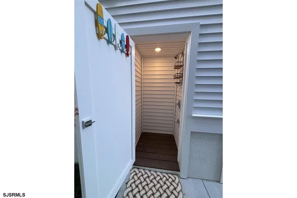 1117 West Ave Ocean City, NJ 08226
