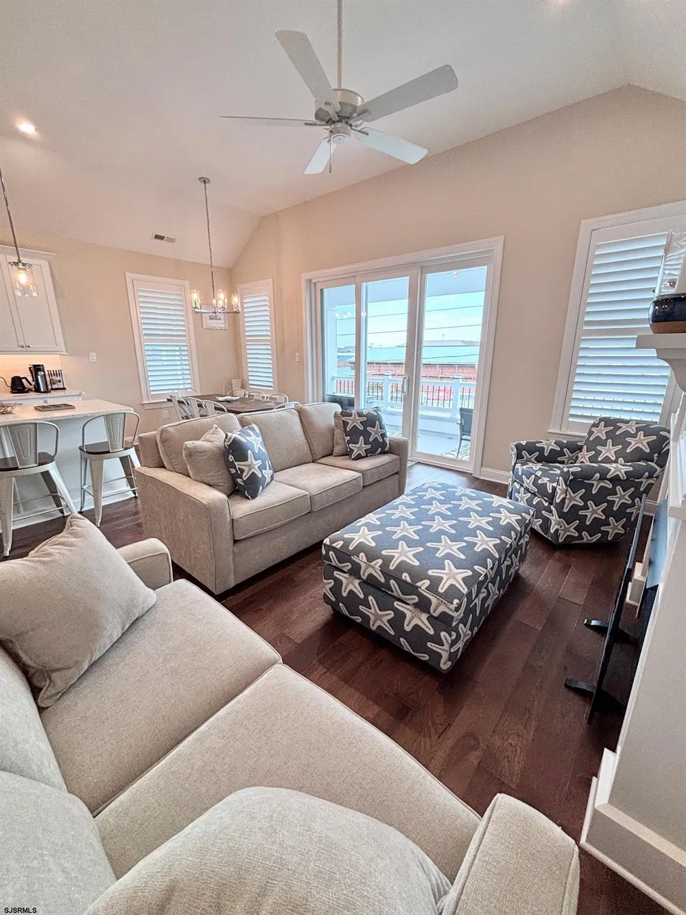 1117 West Ave Ocean City, NJ 08226