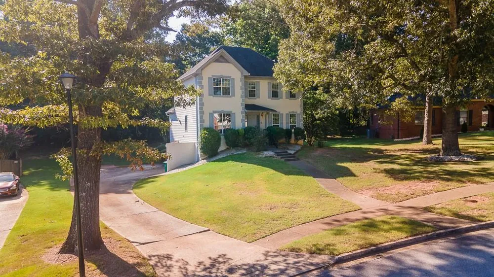 4019 Park Place Circle Ellenwood, GA 30294