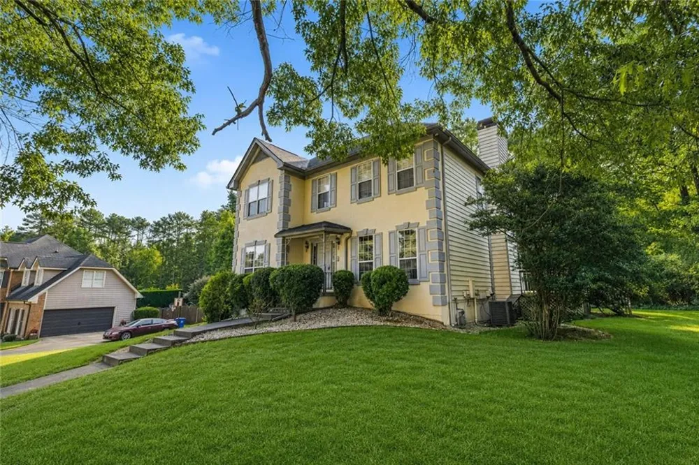 4019 Park Place Circle Ellenwood, GA 30294