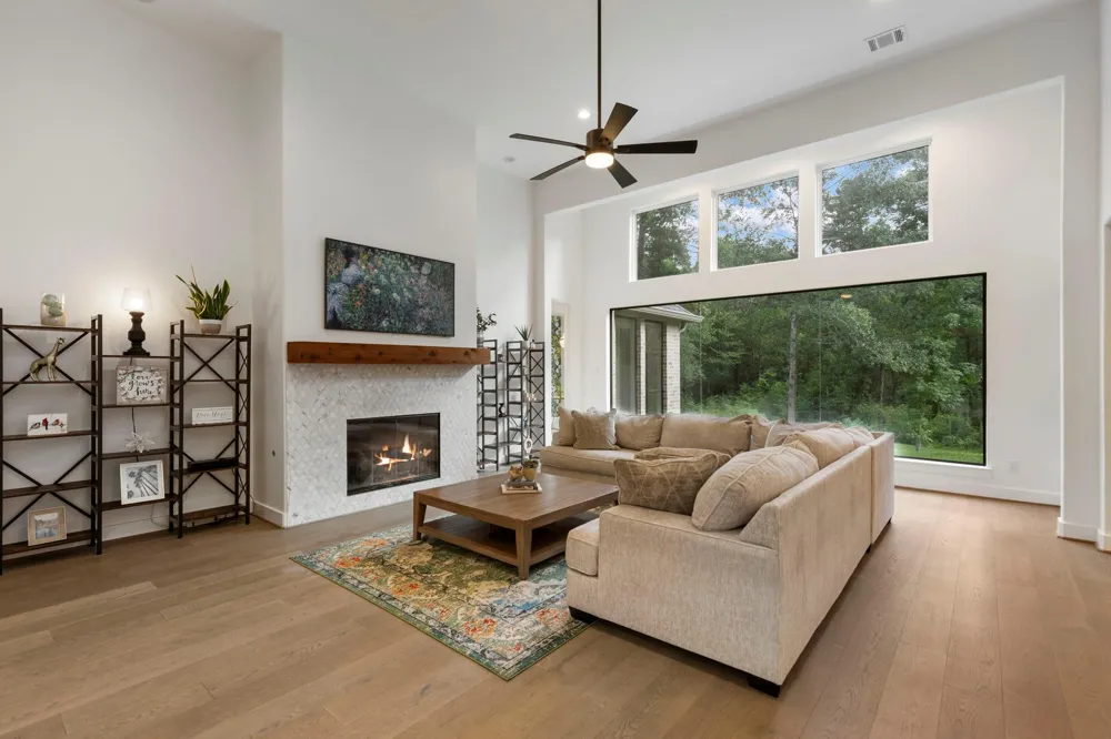 7304 Magnolia Hollow Drive Montgomery, TX 77316