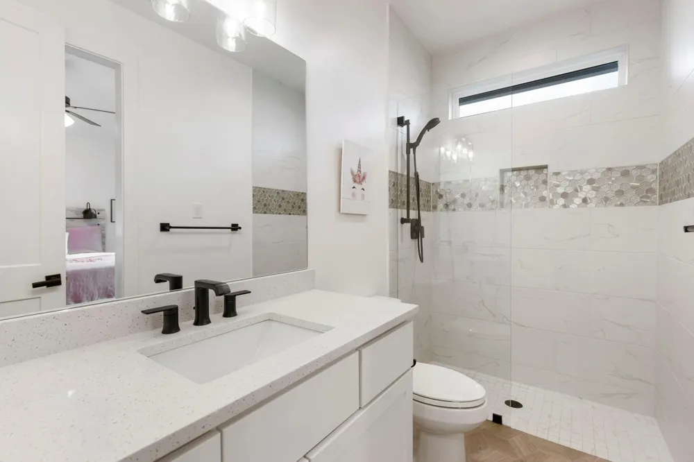 7304 Magnolia Hollow Drive Montgomery, TX 77316