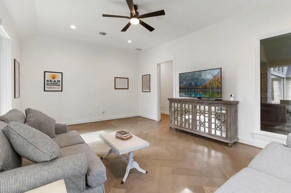 7304 Magnolia Hollow Drive Montgomery, TX 77316