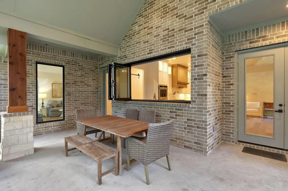 7304 Magnolia Hollow Drive Montgomery, TX 77316