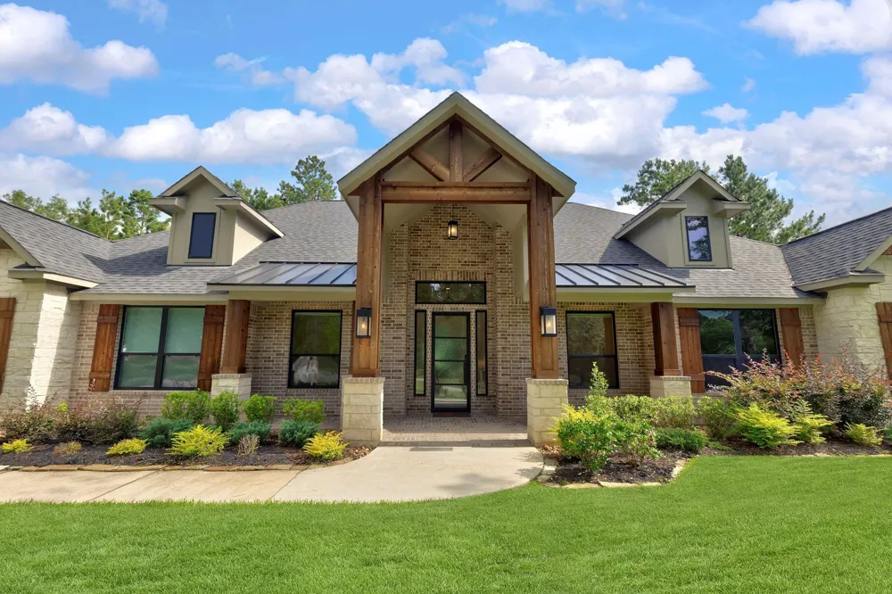 7304 Magnolia Hollow Drive Montgomery, TX 77316