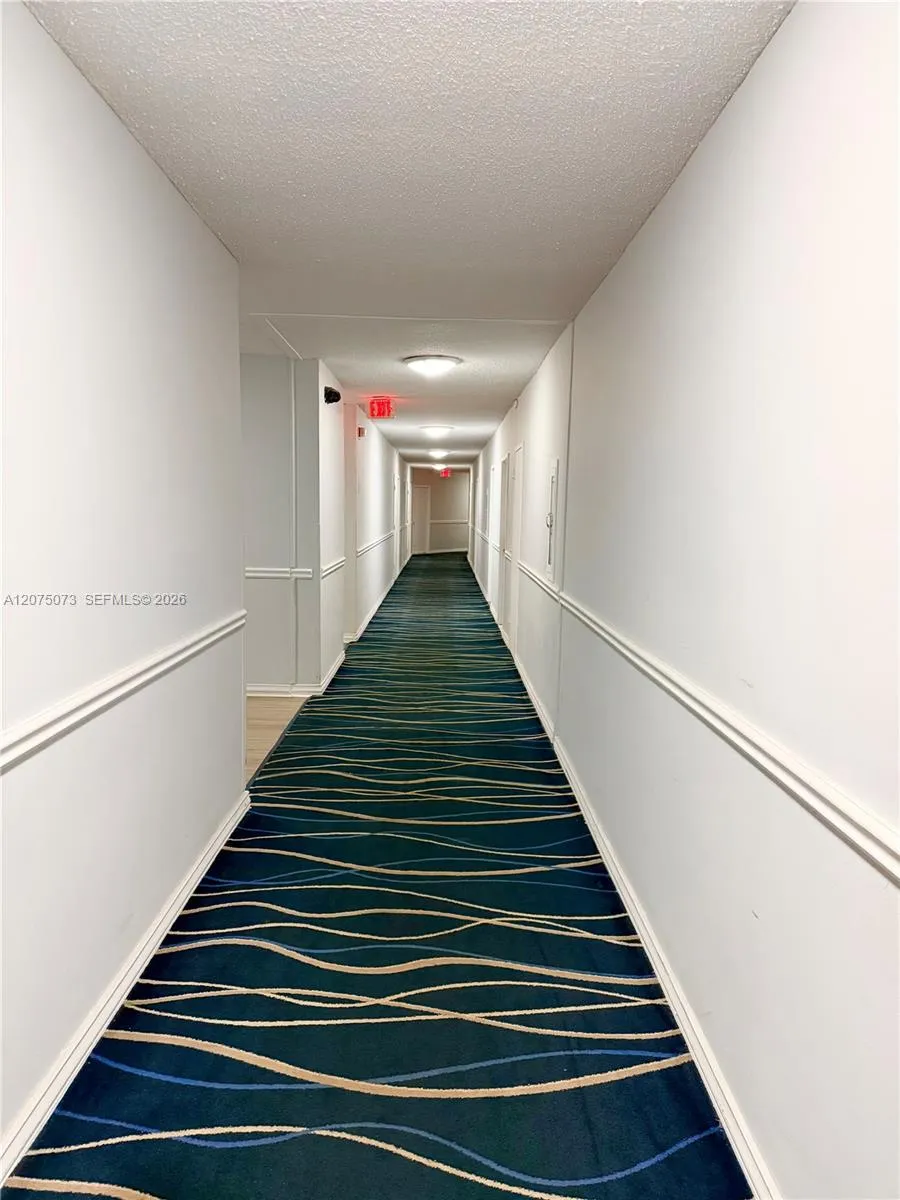 3725 S Ocean Dr #521 Hollywood, FL 33019