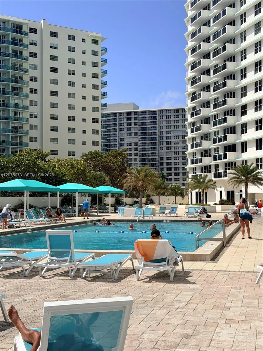 3725 S Ocean Dr #521 Hollywood, FL 33019