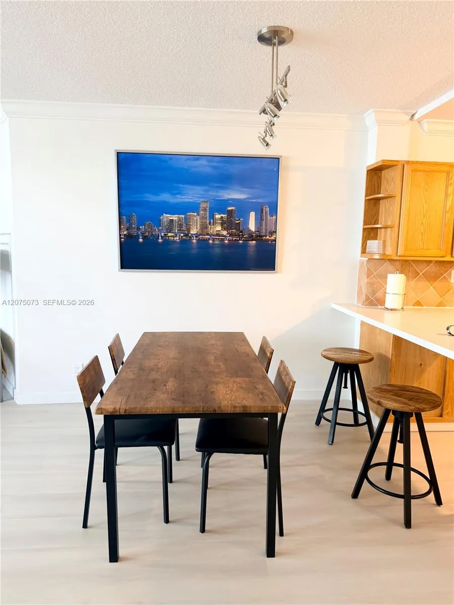 3725 S Ocean Dr #521 Hollywood, FL 33019
