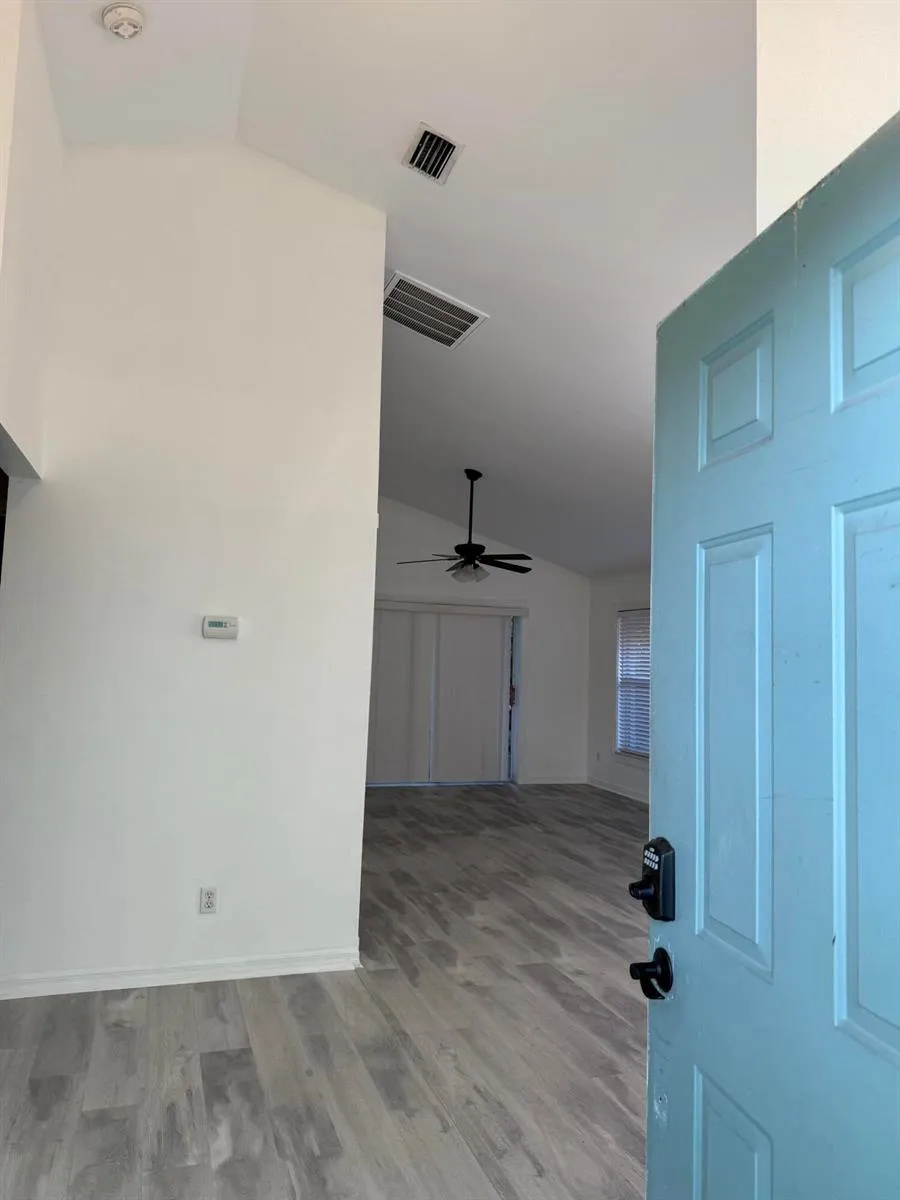 542 10TH PLACE Vero Beach, FL 32960