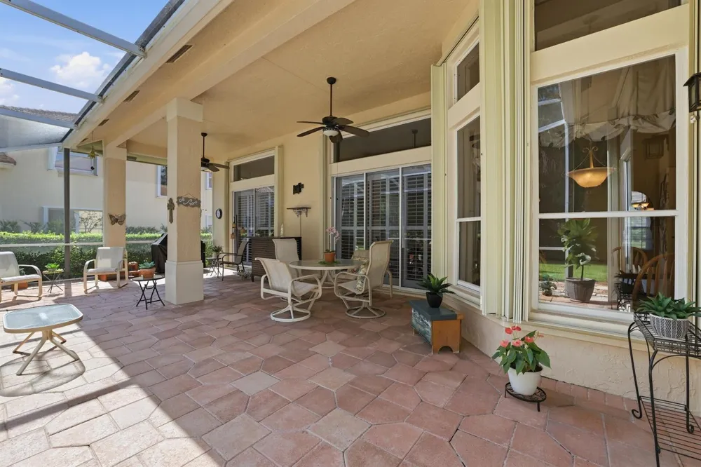 606 CYPRESS GREEN CIRCLE Wellington, FL 33414