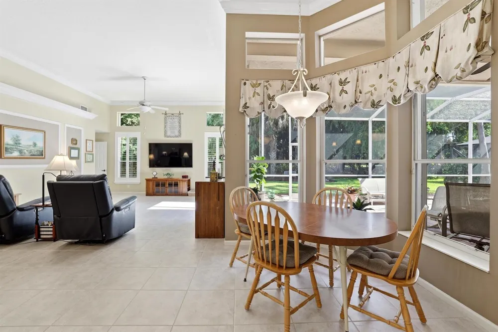 606 CYPRESS GREEN CIRCLE Wellington, FL 33414