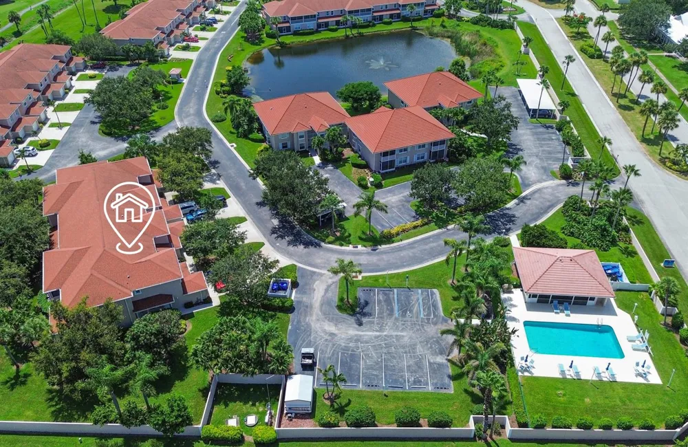 295 Grand Royale Circle #202 Vero Beach, FL 32962