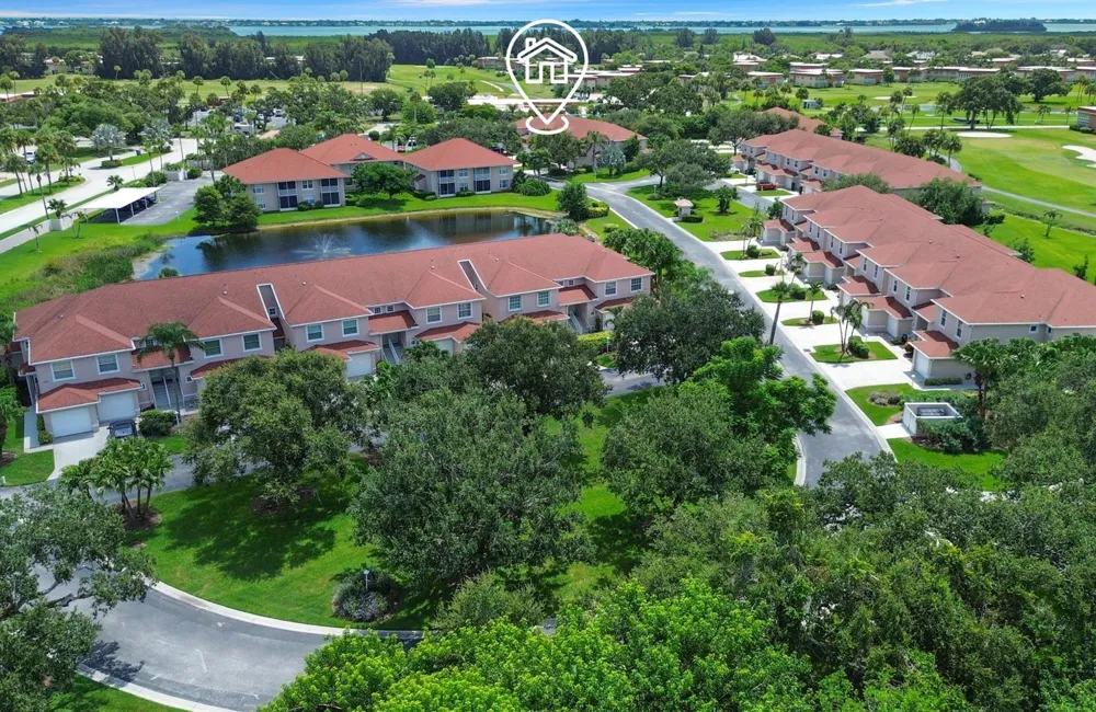 295 Grand Royale Circle #202 Vero Beach, FL 32962
