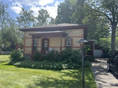 170 Grove Street