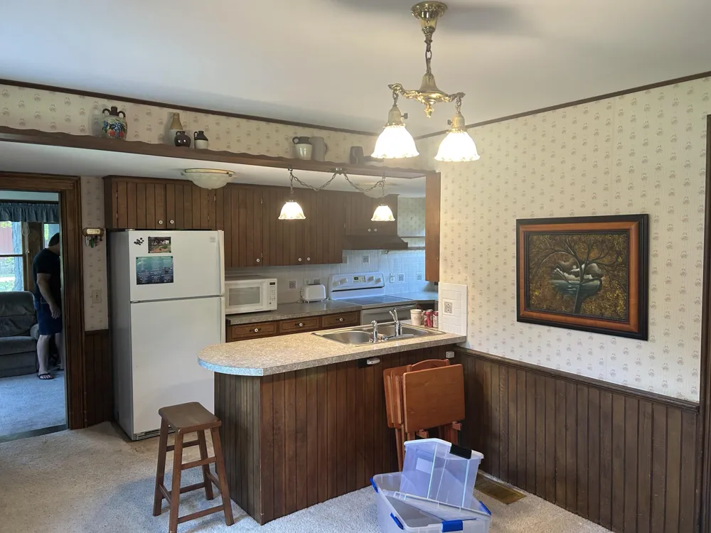 170 Grove Street Coopersville, MI 49404