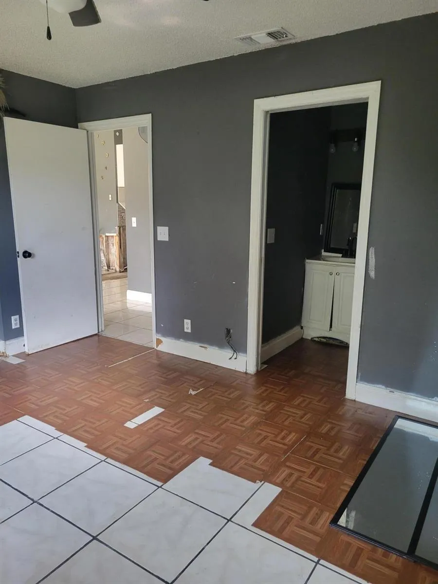 2837 STONEWAY LANE #D Fort Pierce, FL 34982