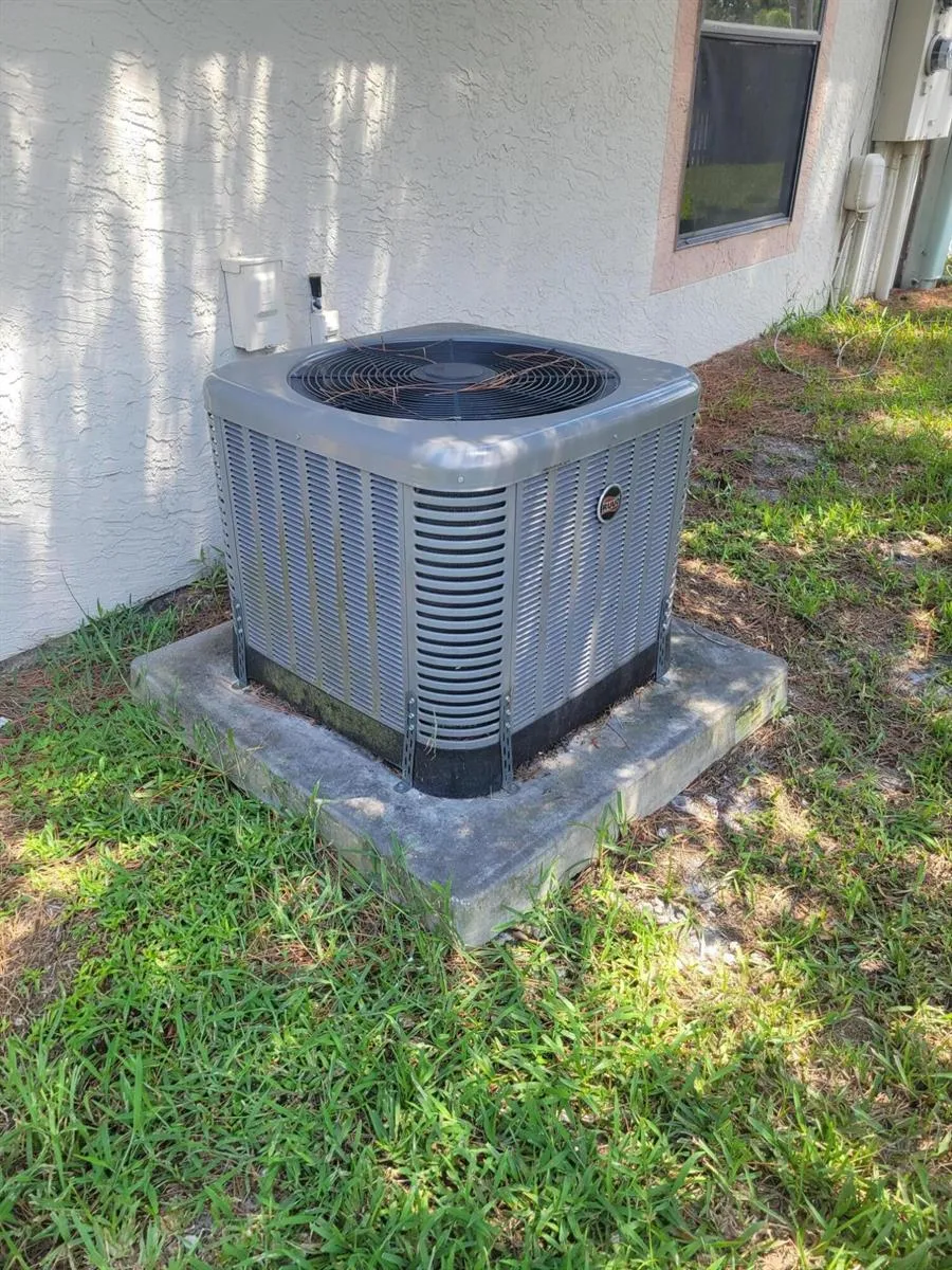 2837 STONEWAY LANE #D Fort Pierce, FL 34982