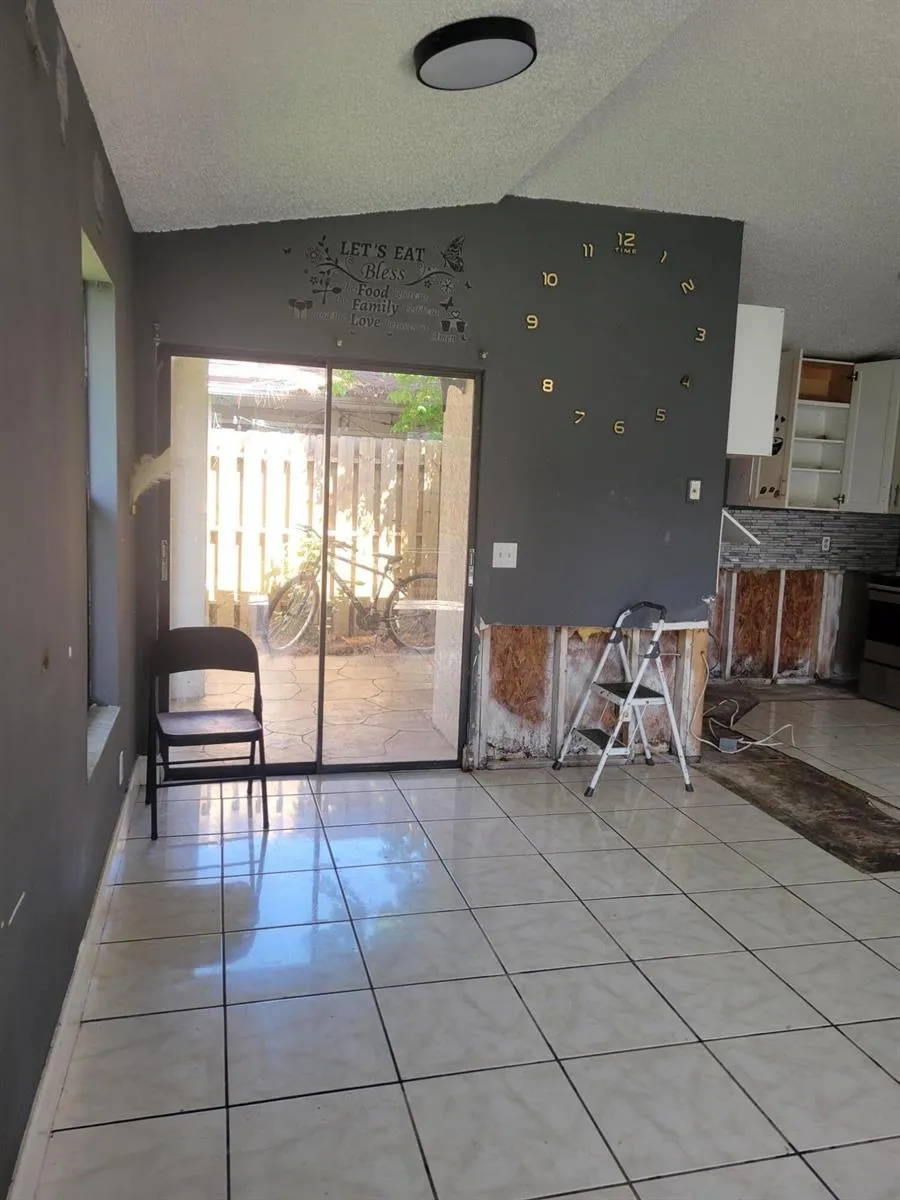 2837 STONEWAY LANE #D Fort Pierce, FL 34982
