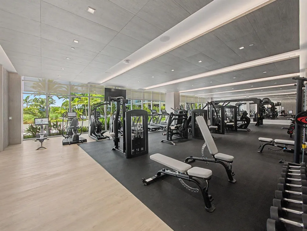220 Lake Shore Drive #621 Lake Park, FL 33403