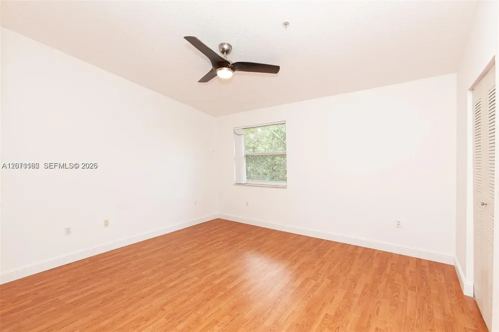 771 Pine Island Rd #214 Plantation, FL 33324