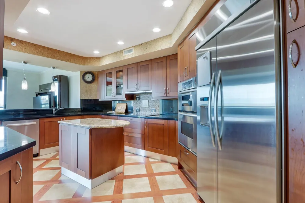 3630 GARDENS PARKWAY #501C Palm Beach Gardens, FL 33410
