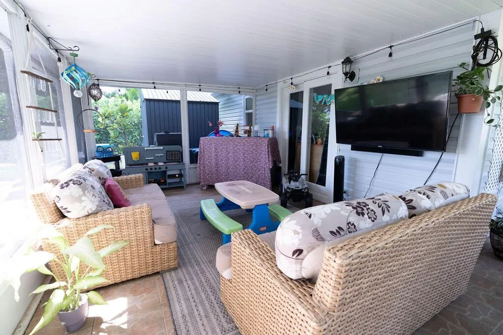 9060 CHRYSANTHEMUM DRIVE Boynton Beach, FL 33472