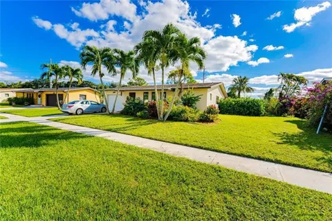 14574 Shadow Wood Lane