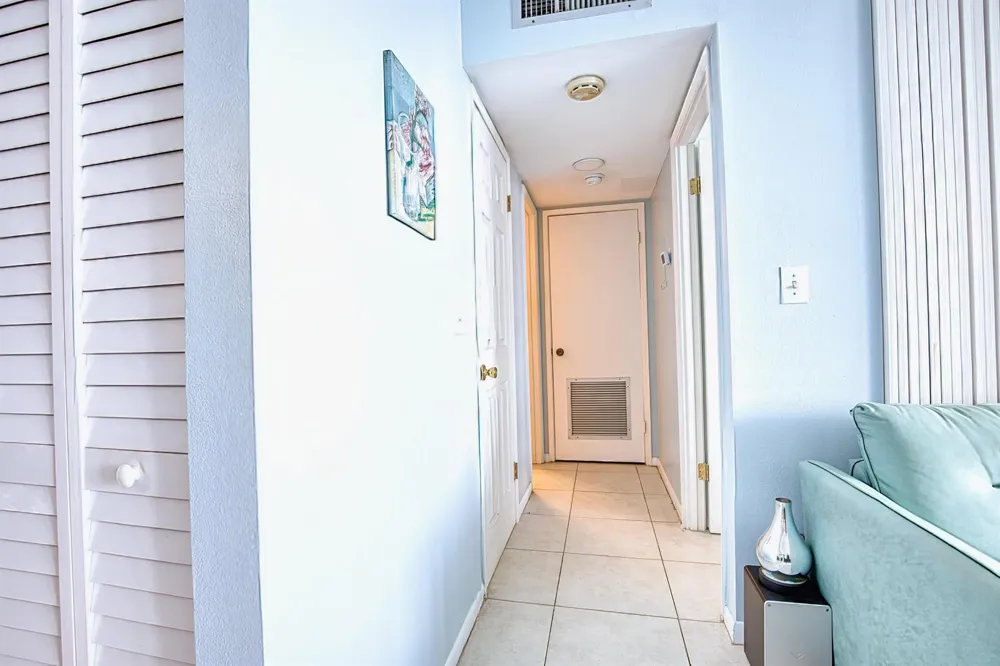 111 BRINY AVENUE #27-12 Pompano Beach, FL 33062