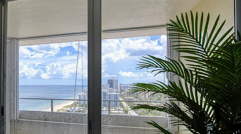 111 BRINY AVENUE #27-12 Pompano Beach, FL 33062